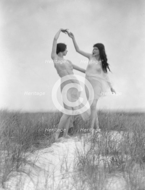 Severn, Margaret, Miss, and an unidentified dancer, 1923 Creator: Arnold Genthe.