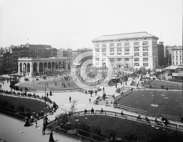 Seward Park, New York, N.Y., between 1900 and 1910. Creator: Unknown.