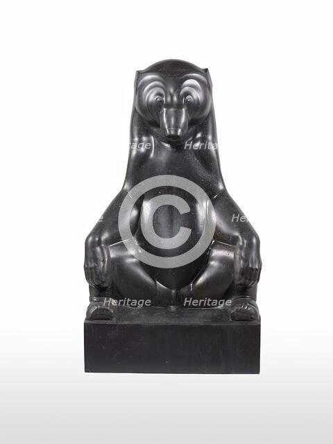 Seated bear, 1912/1913. Creator: Franz Barwig.