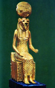 Seated statuette of the Ancient Egyptian goddess Sekhmet, 16th-13th century BC