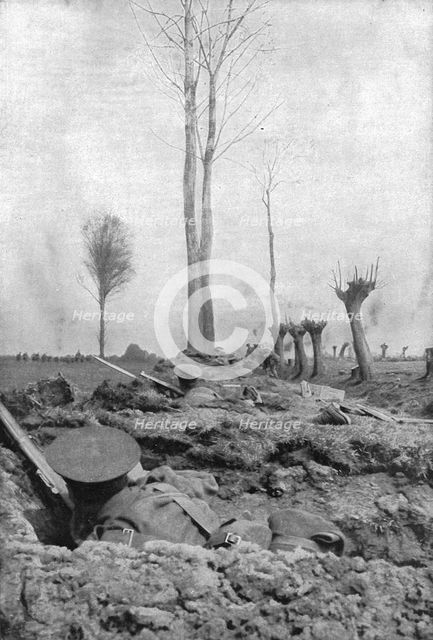 'Seconde bataille d'Ypres; Dans le secteur Anglais: les King's Liverpools en premiere ligne', 1915. Creator: Unknown.