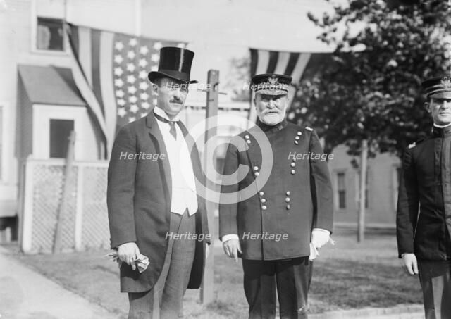 Sec'y Stimson, Gen. F.D. Grant, 1911. Creator: Bain News Service.