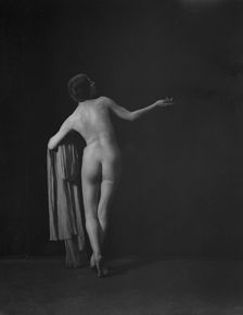 Seibel, Ernani, Miss, 1919 June 21. Creator: Arnold Genthe