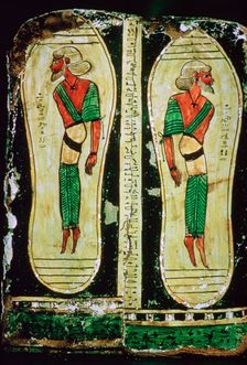 Semitic prisoners painted under a mummy-case's feet