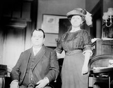 Sen. Perky & wife, 1913. Creator: Bain News Service