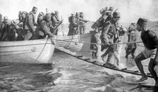 Senegalese soldiers embarking on the Egyptian coast, World War I, 1915