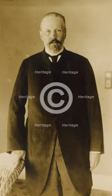 Serge Witte in his room at the Wentworth Hotel, Portsmouth, 1905. Creator: Unknown.
