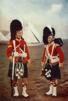 Sergeant and Bugler, 1st Argyle and Sutherland Highlanders 1900. Creator: Gregory & Co