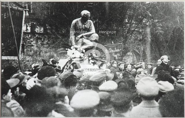 Sergei Yesenin at the Koltsov Razin monument dedication, 1918. Artist: Anonymous  