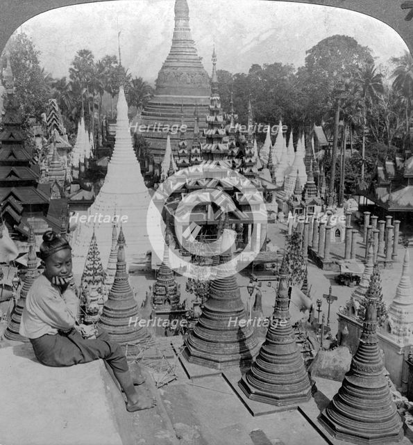 Shwedagon Pagoda, Rangoon, Burma, c1900s(?).Artist: Underwood & Underwood
