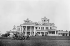 Shadow Lawn, N.J. Summer White House, 1916. Creator: Harris & Ewing