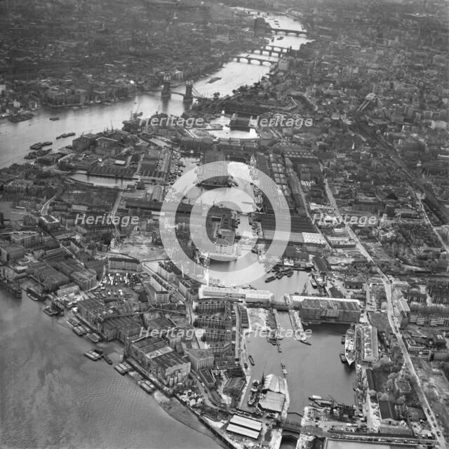 Shadwell Basin, Wapping, Tower Hamlets, London, 1963. Artist: Aerofilms.