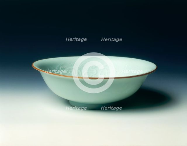 Shallow sweet white bowl with egrets in a lotus pond, Ming-Qing dynasty, China, 1640-1670. Artist: Unknown