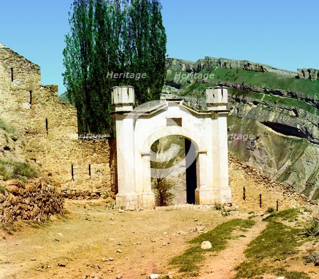 Shamil's Gates, Verkhny Gunib, Dagestan, between 1905 and 1915. Creator: Sergey Mikhaylovich Prokudin-Gorsky.