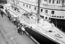 SHAMROCK, New York, 8/17/14, 1914. Creator: Bain News Service