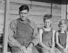 Sharecropper near Hartwell, Georgia, 1937. Creator: Dorothea Lange