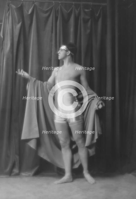 Shawn, Ted, Mr., 1916 Mar. 17. Creator: Arnold Genthe.