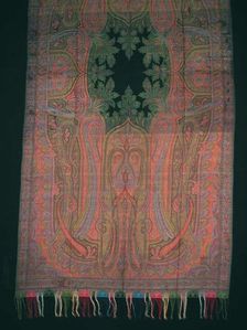 Shawl, Norwich, 1860s. Creator: Clabburn, Sons and Crisp