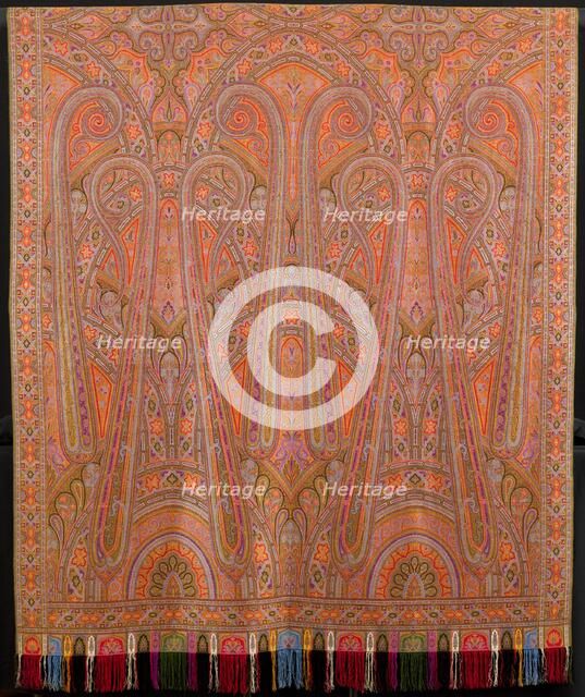 Shawl, Norwich, Late 19th century. Creator: Clabburn, Sons and Crisp.