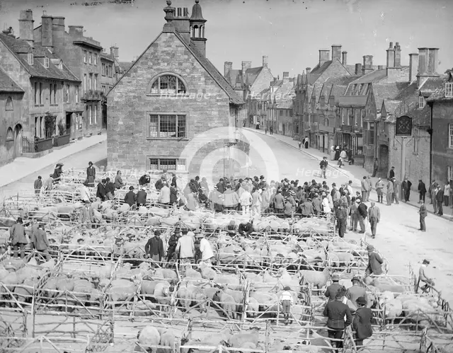 Sheep Market, Market Place, Chipping Campden, Gloucestershire, 1895. Artist: Henry Taunt