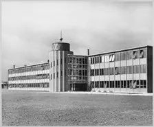Shell Haven Oil Refinery, Shell Haven, Stanford Le Hope, 13/05/1957. Creator: John Laing plc