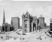 Shelton Square, Buffalo, N.Y., between 1900 and 1920. Creator: Unknown