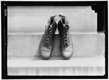 Shoes, between 1909 and 1914. Creator: Harris & Ewing