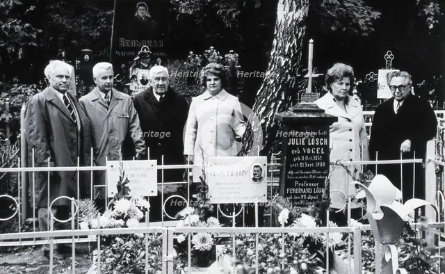 Six Russian scientists honouring the memory of Ferdinand Loesch, c1950s. Creator: Unknown.