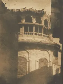 Sibyl ou Fontaine et Ecole de Souk-el-asr, au Kaire, December 1849-January 1850. Creator: Maxime du Camp