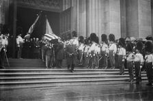 Sickles coffin carried from Cathedral, 1914. Creator: Bain News Service