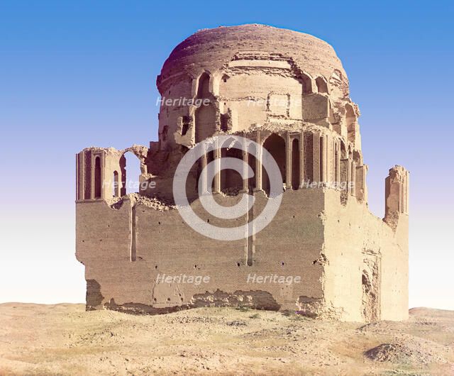 Side view of a crumbling mosque, between 1905 and 1915. Creator: Sergey Mikhaylovich Prokudin-Gorsky.