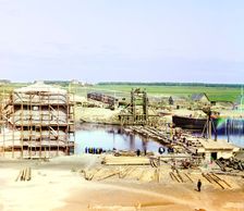 Side view of the railroad bridge being built across the Tobol River, Yalutorovsk, 1912. Creator: Sergey Mikhaylovich Prokudin-Gorsky