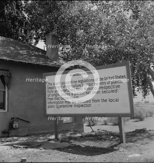 Sign at bridge between Juarez, Mexico and El Paso, Texas, 1937. Creator: Dorothea Lange.