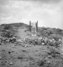 Sign near Tombstone, Boot Hill graveyard, Arizona, 1937. Creator: Dorothea Lange