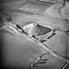 Silbury Hill, Wiltshire, 1988. Artist: EH/RCHME staff photographer