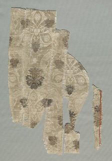 Silk Fragment, 1350-1399. Creator: Unknown