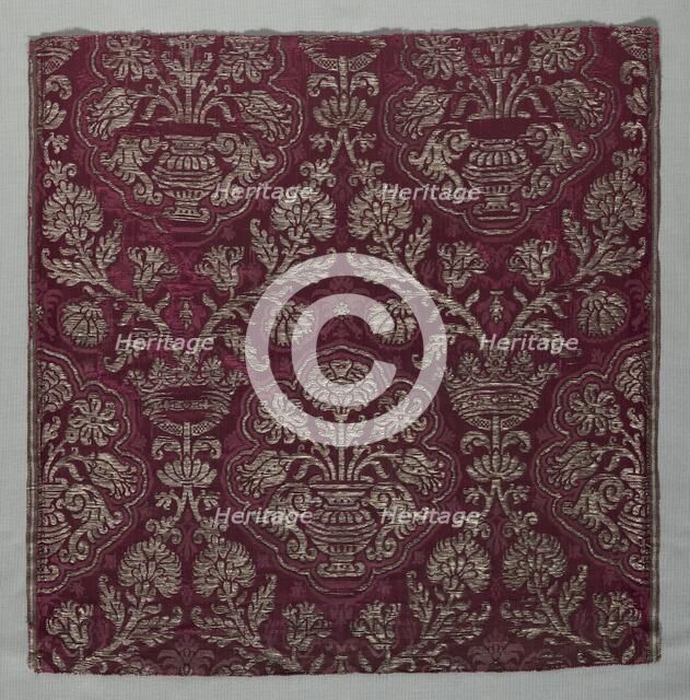 Silk Fragment, 1500s. Creator: Unknown.