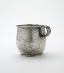 Silver mug, 5th century BC