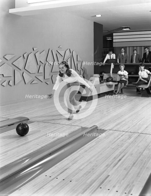 Silver Blades bowling alley, Sheffield, South Yorkshire, 1965. Artist: Michael Walters