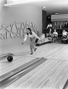 Silver Blades bowling alley, Sheffield, South Yorkshire, 1965. Creator: Michael Walters