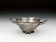 Silver cup, 5th century BC
