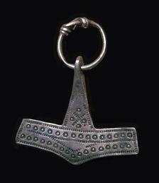 Silver Viking Thor's Hammer amulet, 9th century