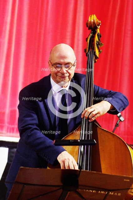Simon Thorpe, Elaine Delmar Quintet, Battle Jazz Festival, Battle, East Sussex, July 2023. Creator: Brian O'Connor.