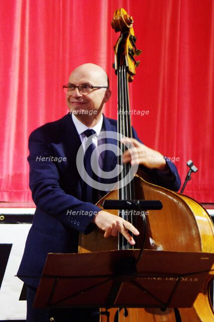 Simon Thorpe, Elaine Delmar Quintet, Battle Jazz Festival, Battle, East Sussex, July 2023. Creator: Brian O'Connor.