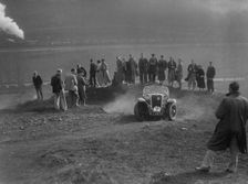 Singer of GA Mangoletsi competing in the Sunbac Inter-Club Team Trial, 1935. Artist: Bill Brunell
