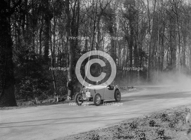 Singer of JR Baker at Coppice Corner, Donington Park, Leicestershire, 1933. Artist: Bill Brunell.