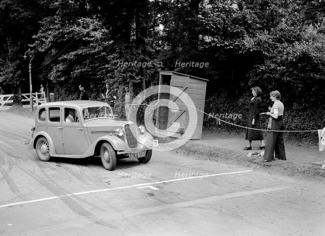 Singer of SGE Tett, winner of a premier award at the MCC Torquay Rally, July 1937. Artist: Bill Brunell.
