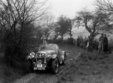 Singer Le Mans of AH Langley at the Sunbac Colmore Trial, near Winchcombe, Gloucestershire, 1934. Artist: Bill Brunell