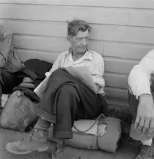 Single man, three weeks before opening of Klamath..., Tulelake, Siskiyou County, California, 1939. Creator: Dorothea Lange