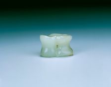 Single white jade astragal, Liao or Jin dynasty, China, 10th-13th century